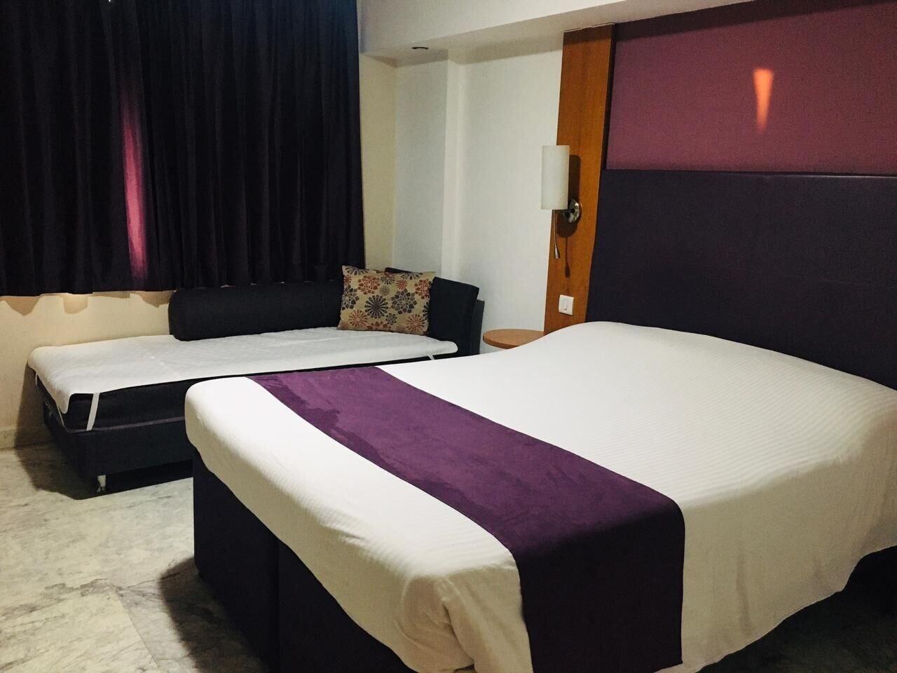 Caspia Hotel New Delhi Eksteriør bilde